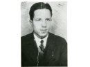 Fotografia: Edward Giergielewicz w ubraniu cywilnym.