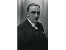 Fotografia: Stanisław Drobiński w garniturze.