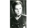 Fotografia: Karol Wojtczak w mundurze oficera WP.
