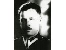 Fotografia: Antoni Woltyński w mundurze podporucznika piechoty.